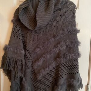 Cozy Gray Knit Sweater Poncho